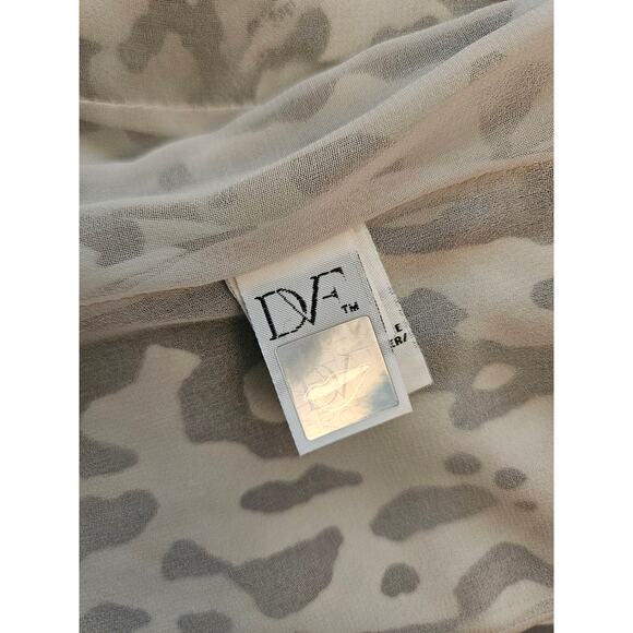 Diane von Furstenberg DVG New Della Paint Splash Printed Silk Dress, Women's 6 - Picture 8 of 10